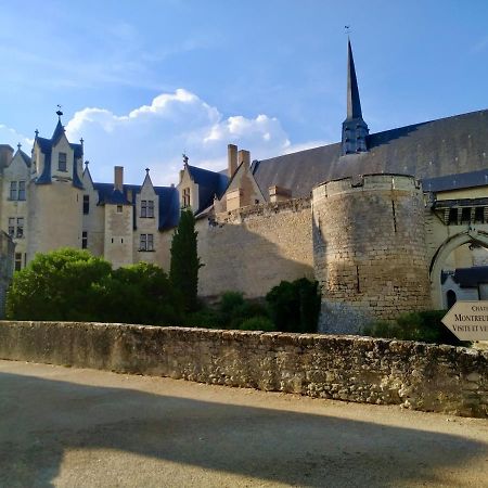 Апартаменты Le Gite Du Tresor Монрёй-Беле Экстерьер фото